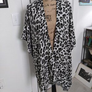 Chico's Jacquard Leopard Ruana